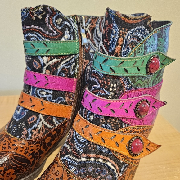 Unique Mixed Media Leather Boots - Picture 8 of 11